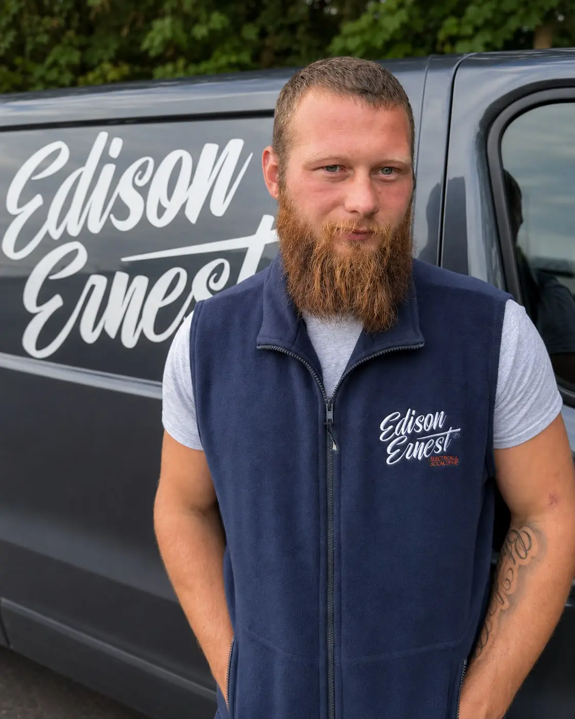 Charlie, Landscaper at Edison Ernest
